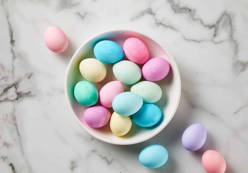 How to Dye Eggs with Food Coloring for Easter in Just 15 Minutes