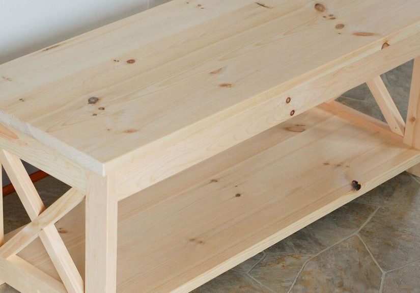 How To Stain Wood: Tips for Beginners DIY