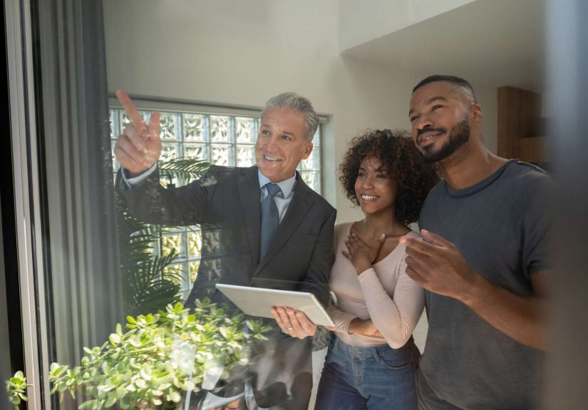 Why Real Estate Agents Can't Give Legal Advice
