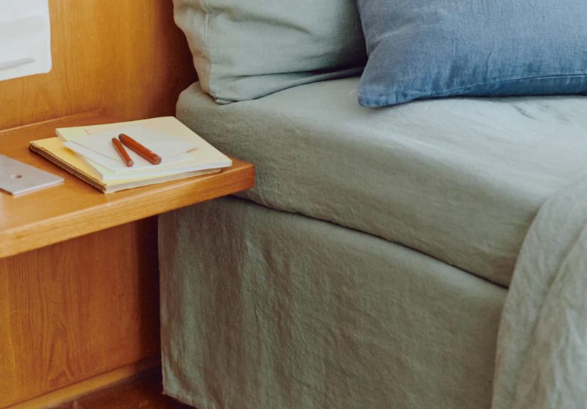 10 Easy Pieces: Editors’ Favorite Linen Sheets
