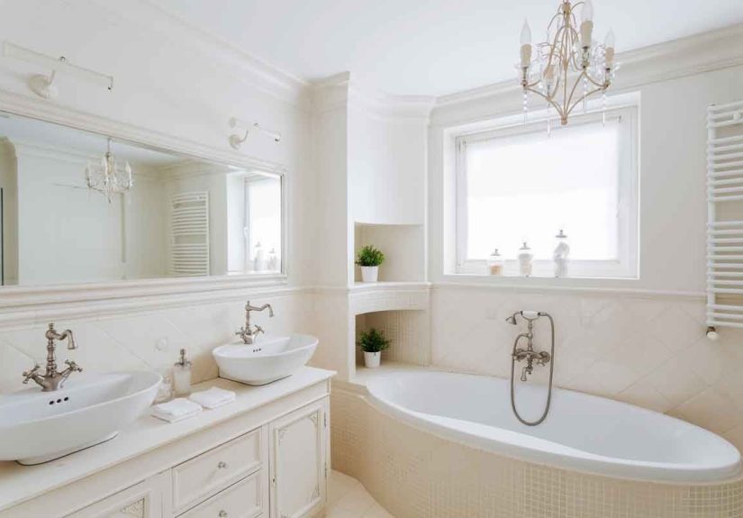 Bathroom Chandeliers: What To Know Before You Buy