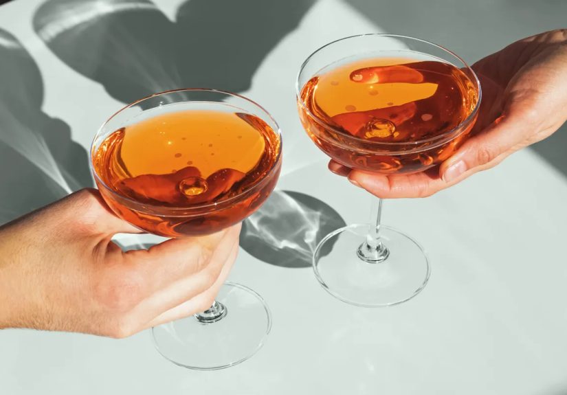 Can Drinking Alcohol Cause Your Body to Become Swollen?