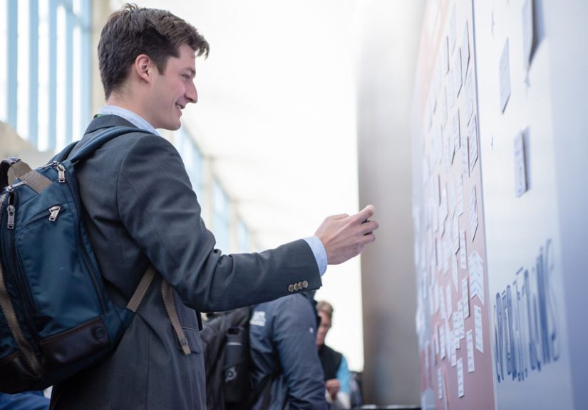 For a startup, is it better to validate my idea first or look for a co-founder?