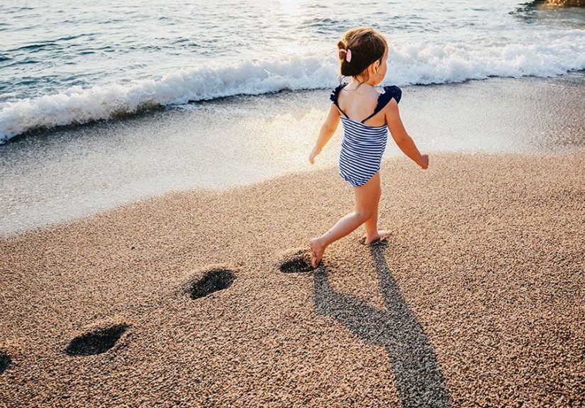 Heatstroke symptoms in kids and emergency treatments