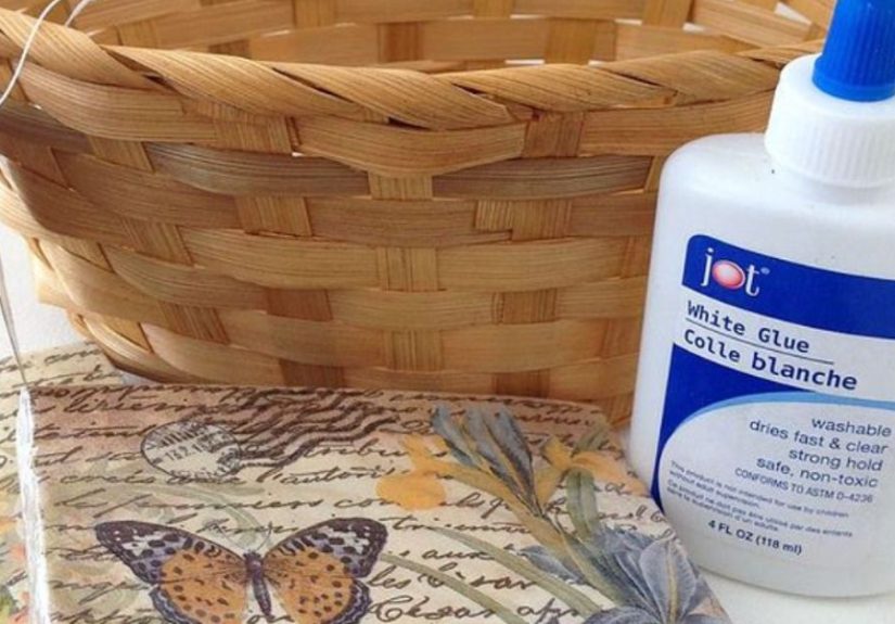 How to Decoupage a Bread Basket