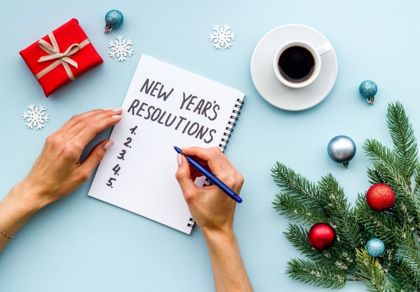 How to Keep Your New Year’s Resolutions by Using S.M.A.R.T. Goals - Money Crashers