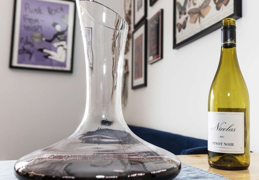Le Chateau Wine Decanter Review: A Bar-Cart Staple