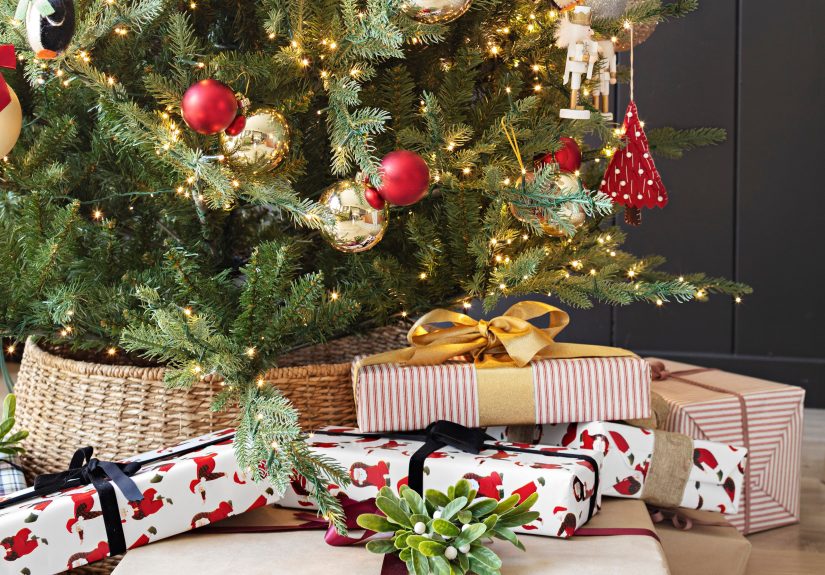 My Family Swapped Wrapping Paper for Fabric Gift Bags and We've Never Looked Back