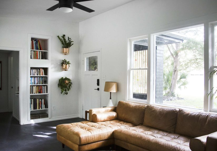 Sherwin-Williams’ Extra White SW 7006 Paint