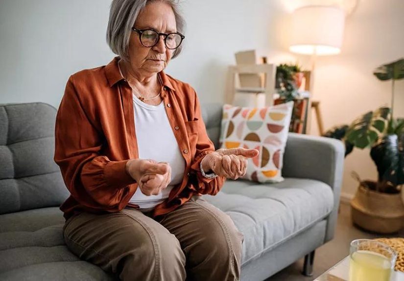 What Is the Spoon Theory Metaphor for Chronic Illness?