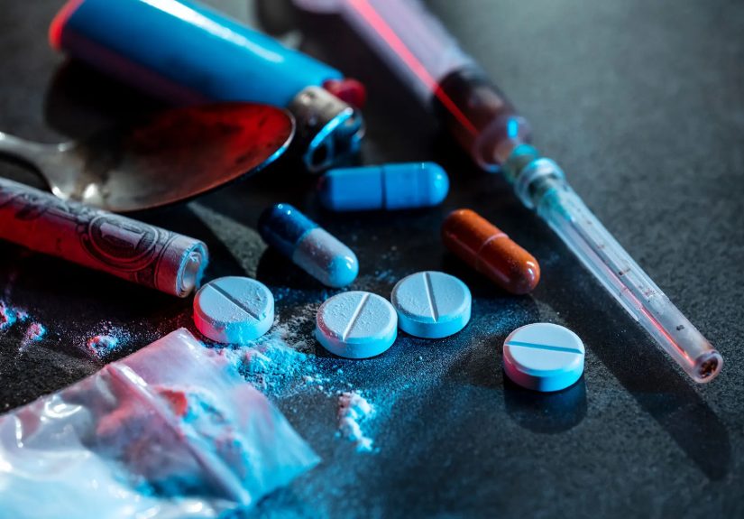 Drug Abuse & Addiction: Effects on Brain, Risk Factors, Signs