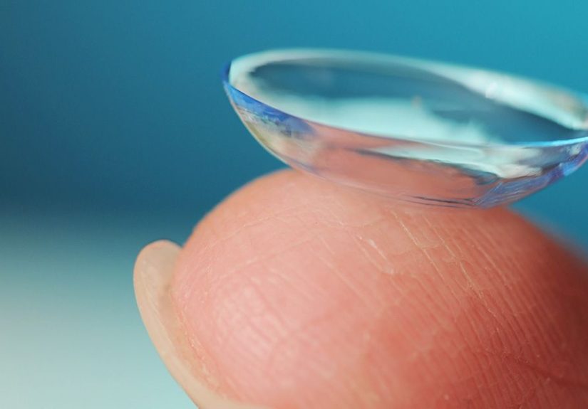 How to Put in Contact Lenses: Easy Step-by-Step Instructions