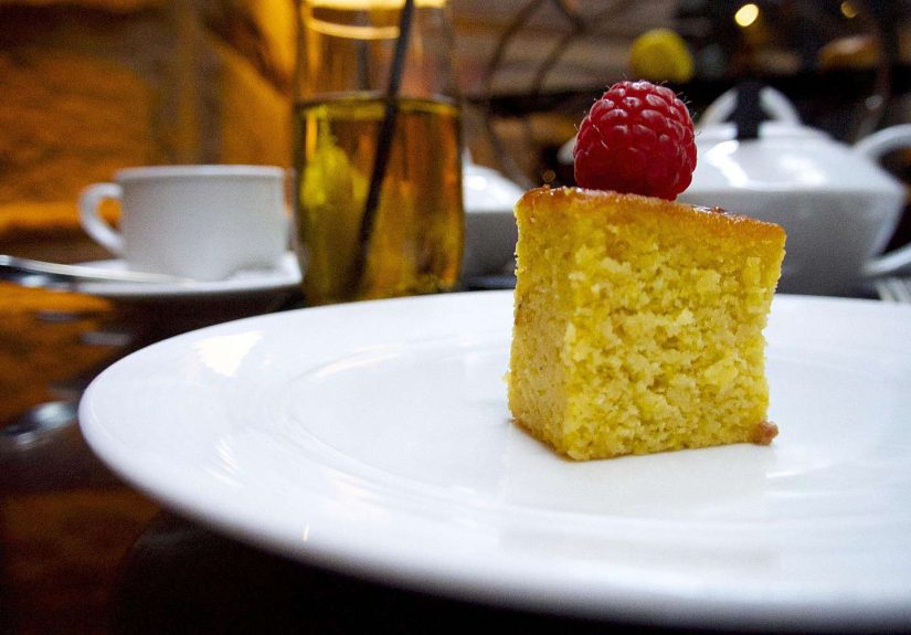 One-Egg Butter Crock Pot Cake Recipe