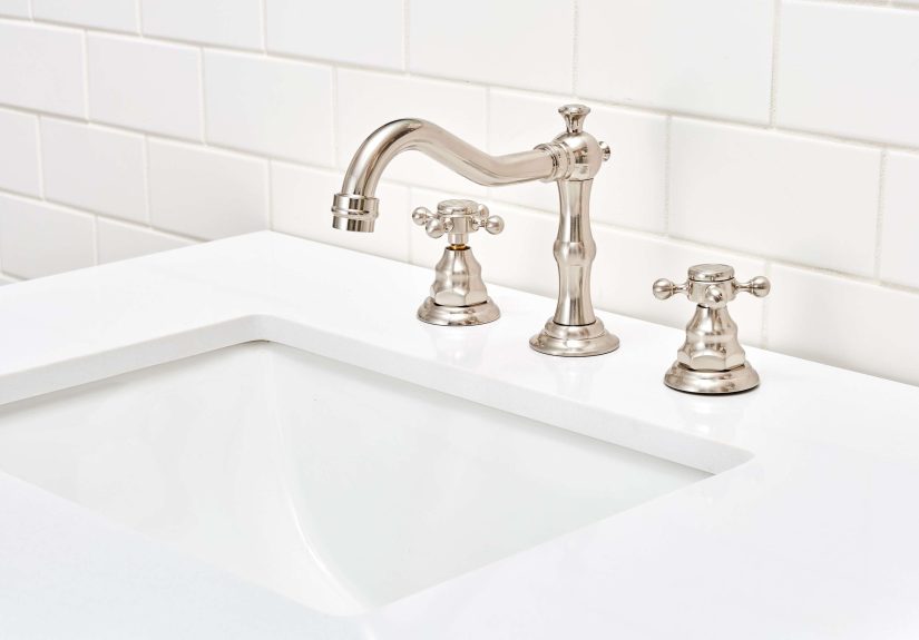 Removing a Faucet (Top-Mount or Bottom-Mount)