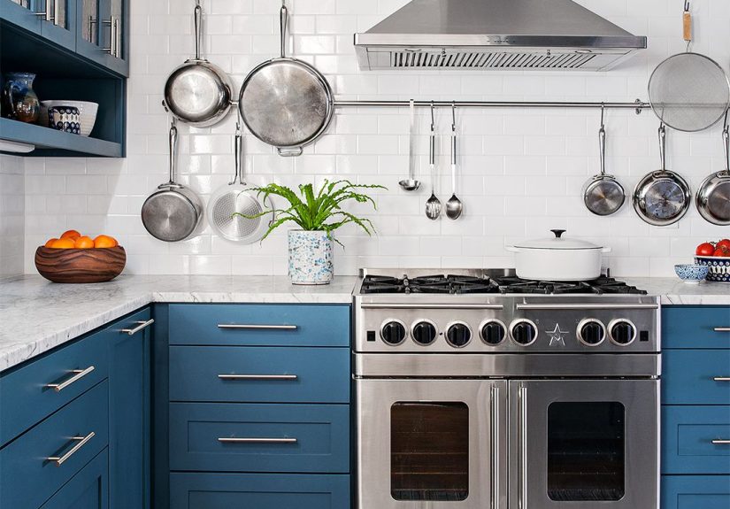 15 Pot Rack Ideas to Store All Your Cookware in Style
