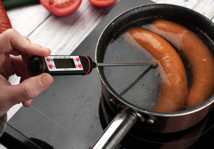 3 Ways to Cook Frozen Sausages
