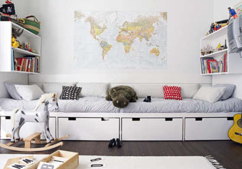 Accessories: Maps as Children's Room Decor