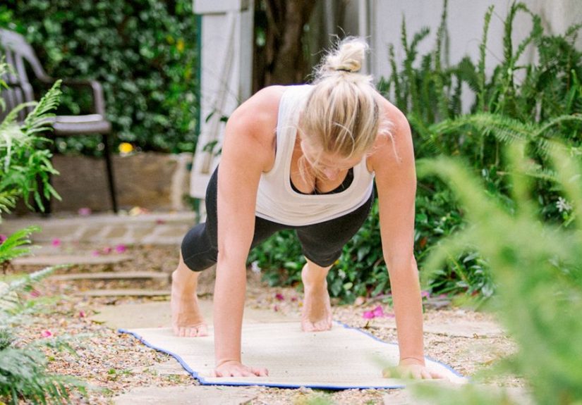 Best Flat Stomach Workouts for Women and Men, Plus Additional Tips