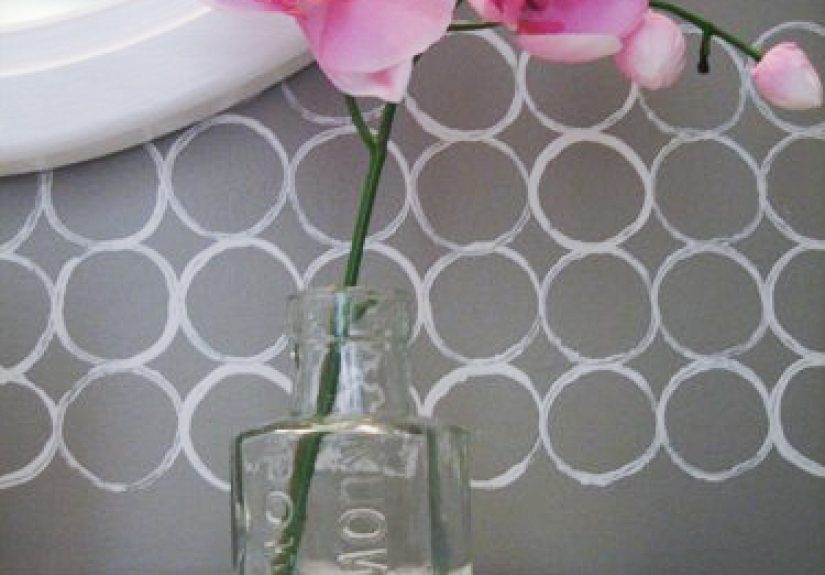 Free DIY Modern Painted Border Idea