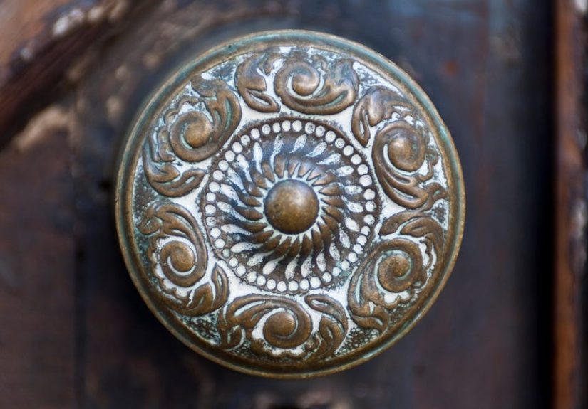 How To Clean Tarnished Brass