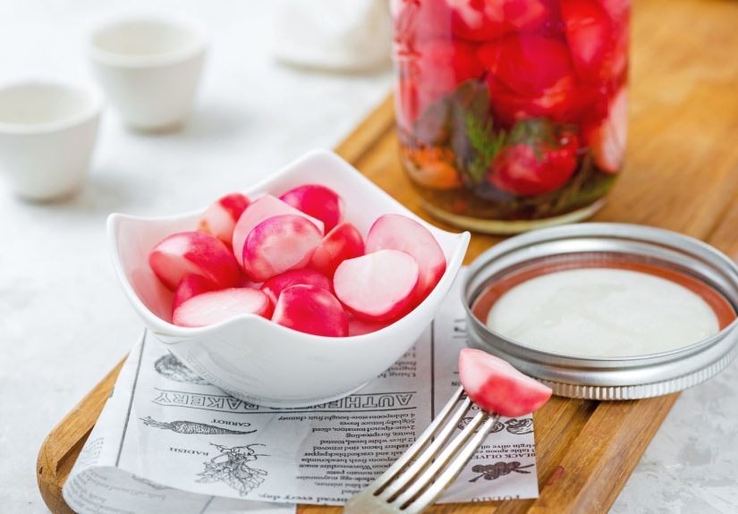 Quick 24-Hour Recipe for Refrigerator-Pickled Radishes