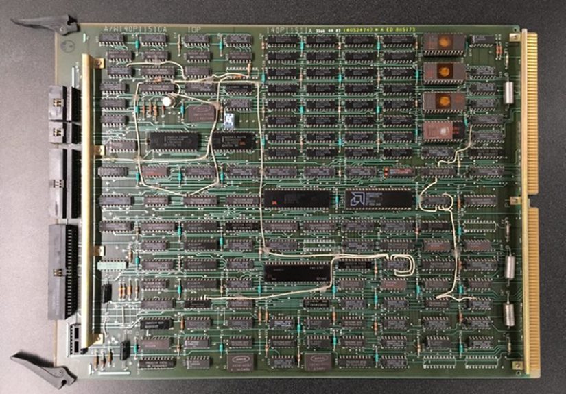 The Xerox Star On A Desktop Near You