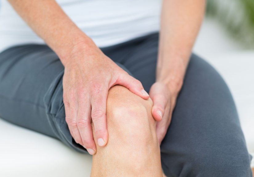 What Are the Causes of Stiffness After Total Knee Replacement?